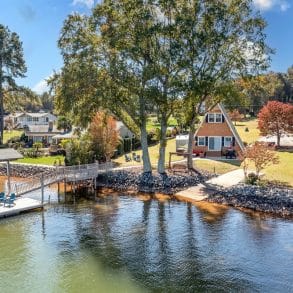 picture from Water's Edge property with Lake Escape in Lake Norman