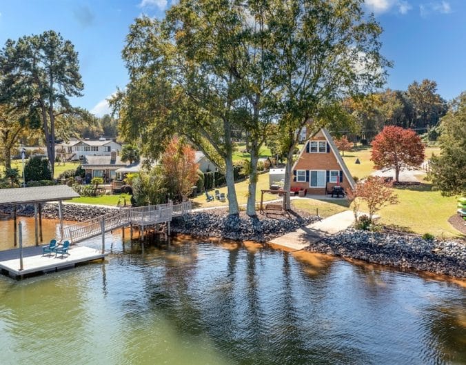 picture from Water's Edge property with Lake Escape in Lake Norman