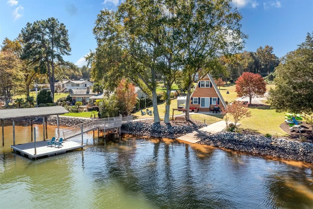 picture from Water's Edge property with Lake Escape in Lake Norman